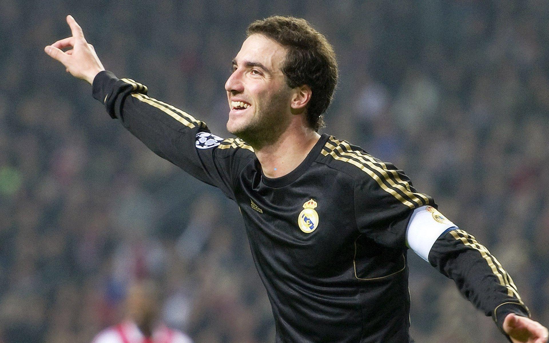 莫兰特赛后痛陈球队表现软弱,胜利本该属于我们